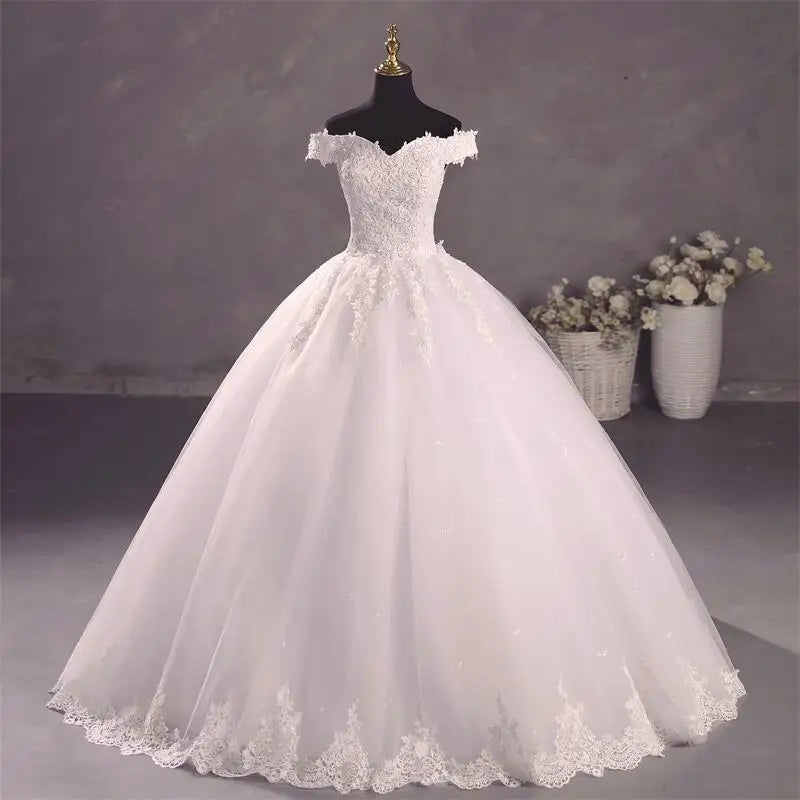 Robe Mariée Blanche Élégante