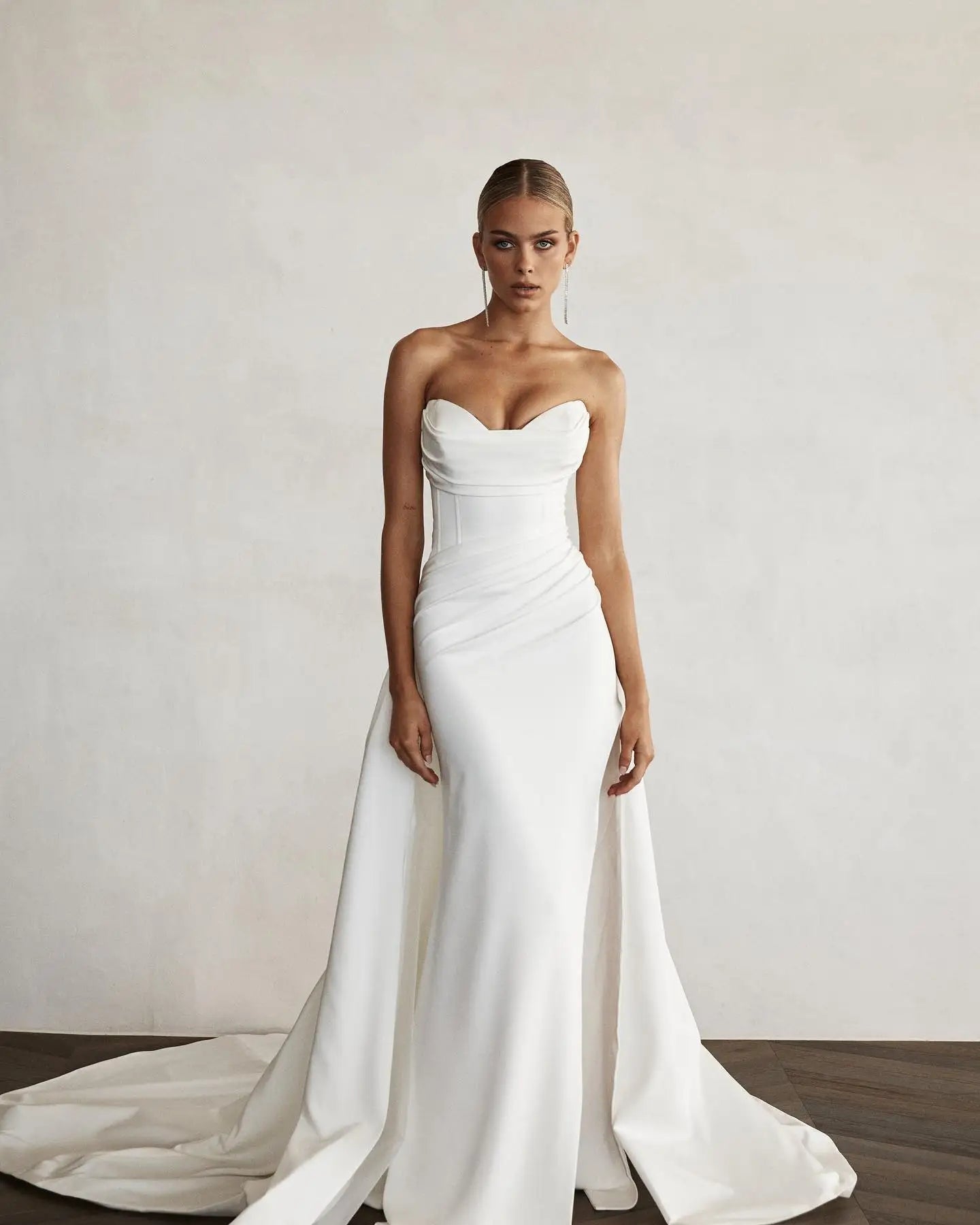 Robe Sirène Moderne Fendue