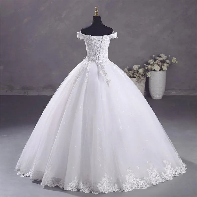 Robe Mariée Blanche Élégante
