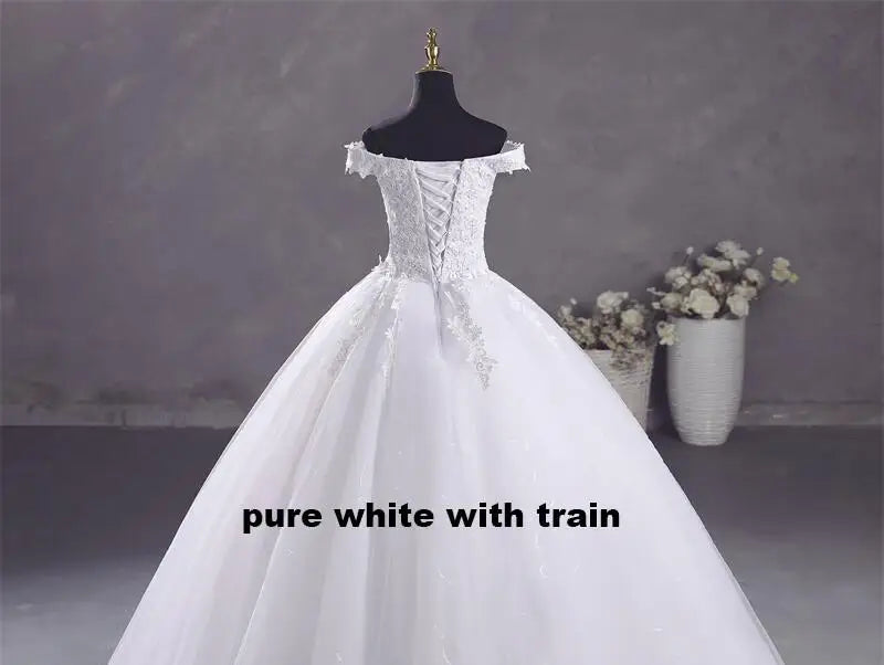 Robe Mariée Blanche Élégante