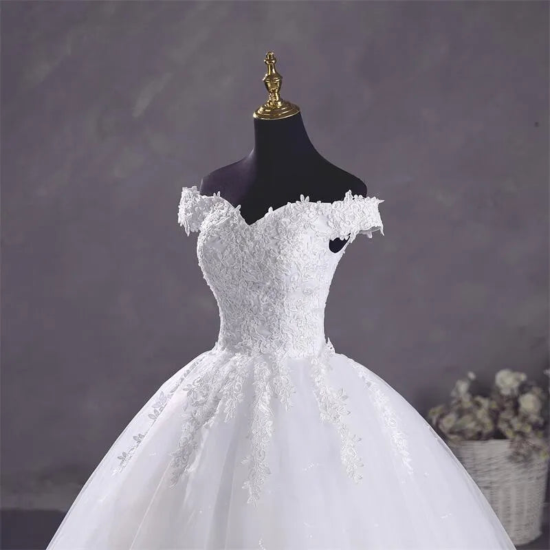 Robe Mariée Blanche Élégante