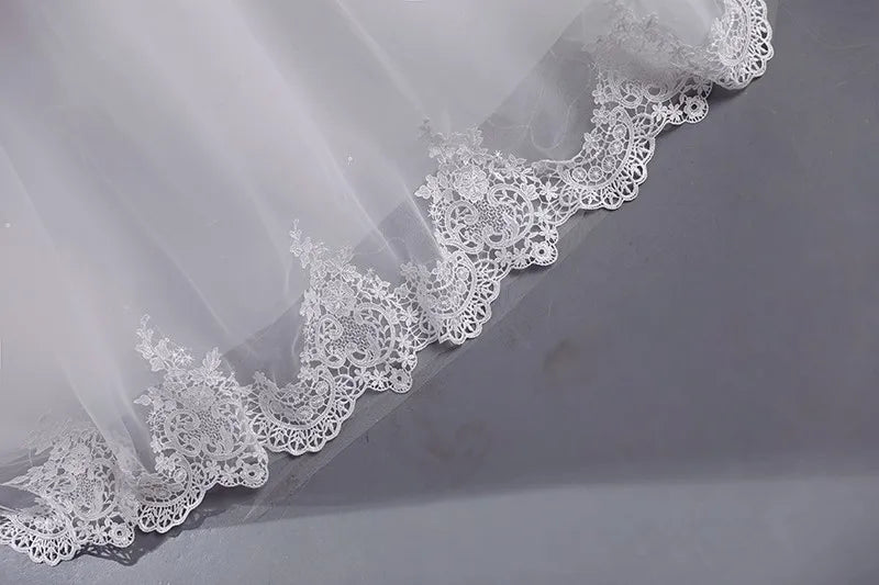 Robe Mariée Blanche Élégante